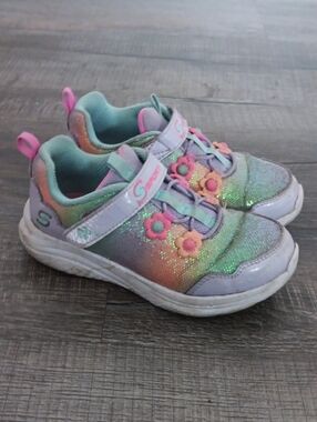 Girls Skechers